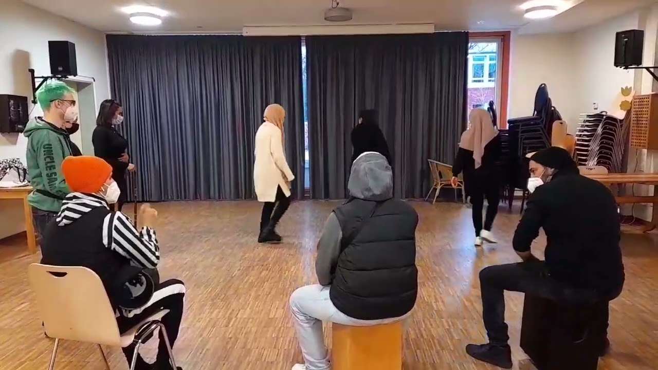 Vorschaubild Jugend Aktiv Plus Video – Flamenco: Tanz- und Rhythmikangebot (für Teilnehmende des Projektes Jugend Aktiv Plus)